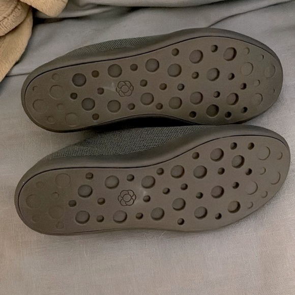 Atoms running shoes model 000 green athletic sneakers - Picture 7 of 15